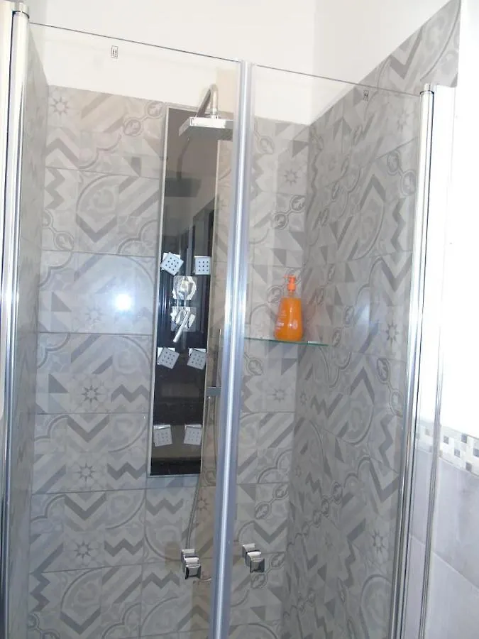 Hotel Casa Leonardo Airport à Azzano San Paolo 0*,