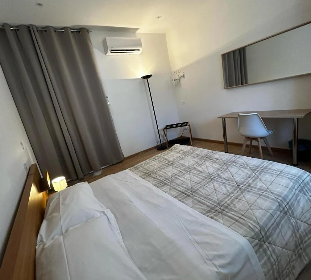 Hotel Casa Leonardo Airport à Azzano San Paolo Italie