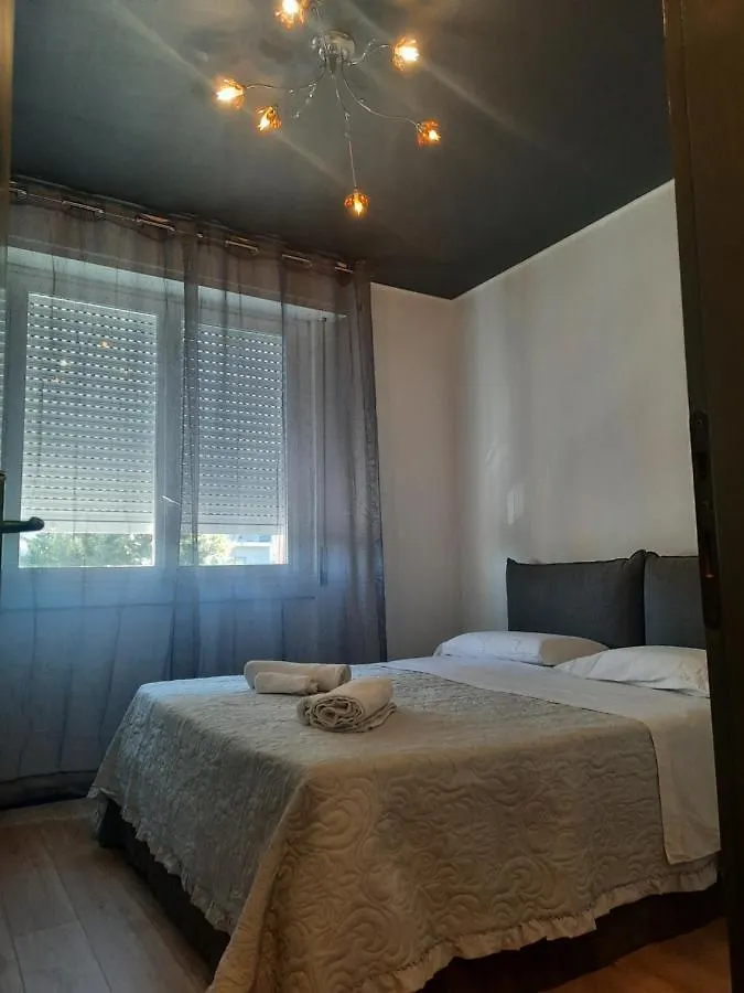 Hotel Casa Leonardo Airport Azzano San Paolo 0*,