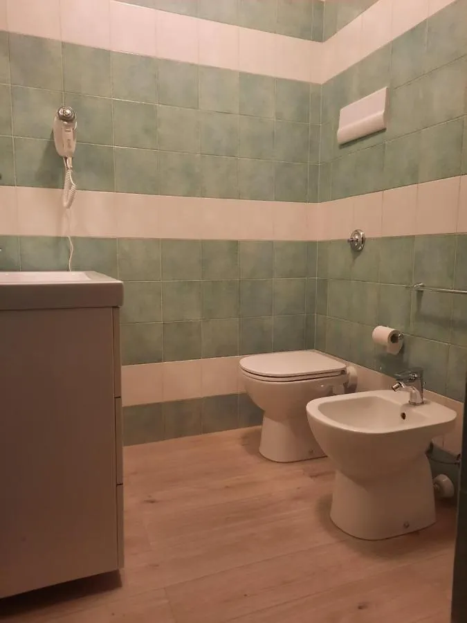 Hotel Casa Leonardo Airport Azzano San Paolo Pensión